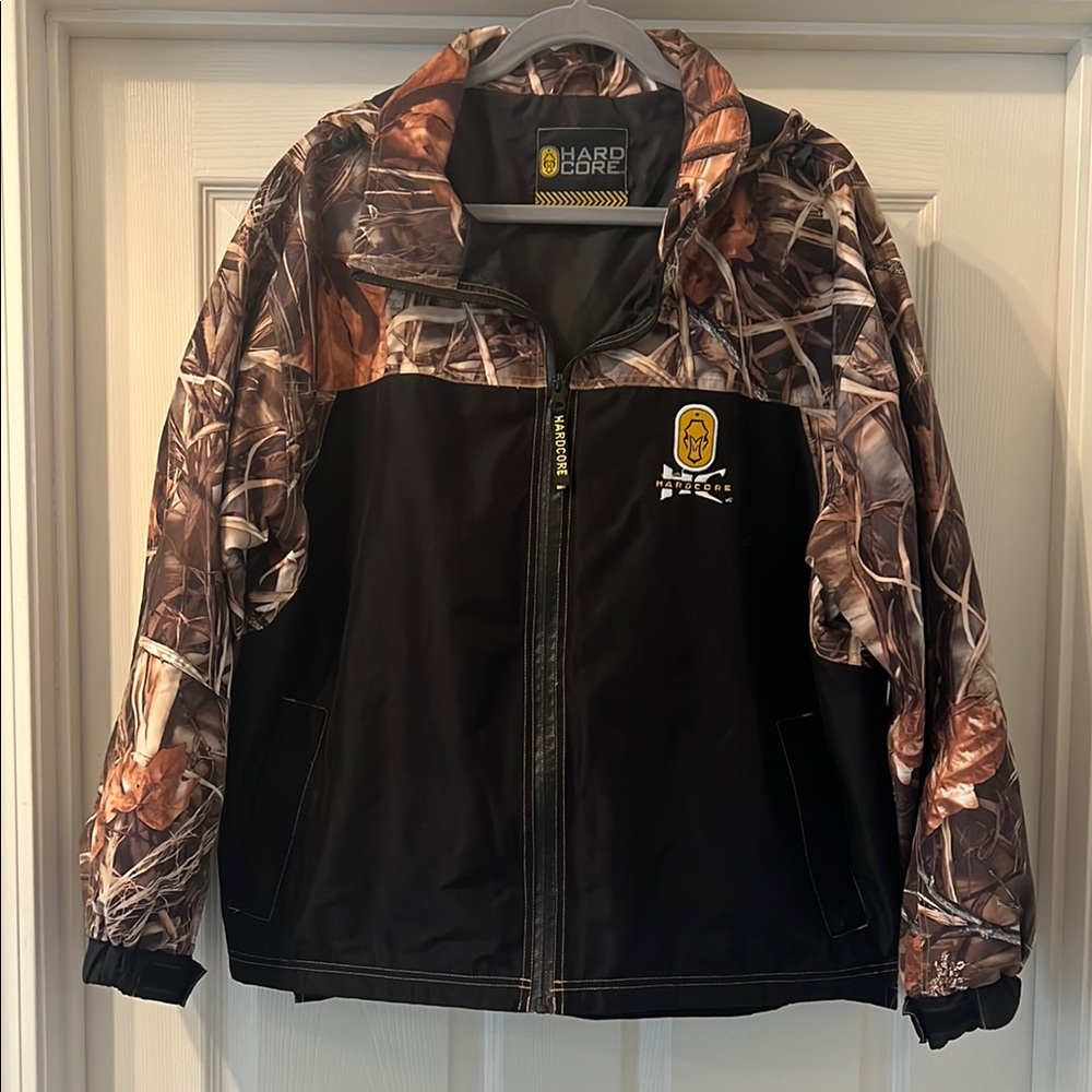 Hard Core Camo Hooded Jacket with Logo